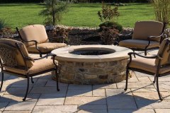 Fireplaces & Fire Pits